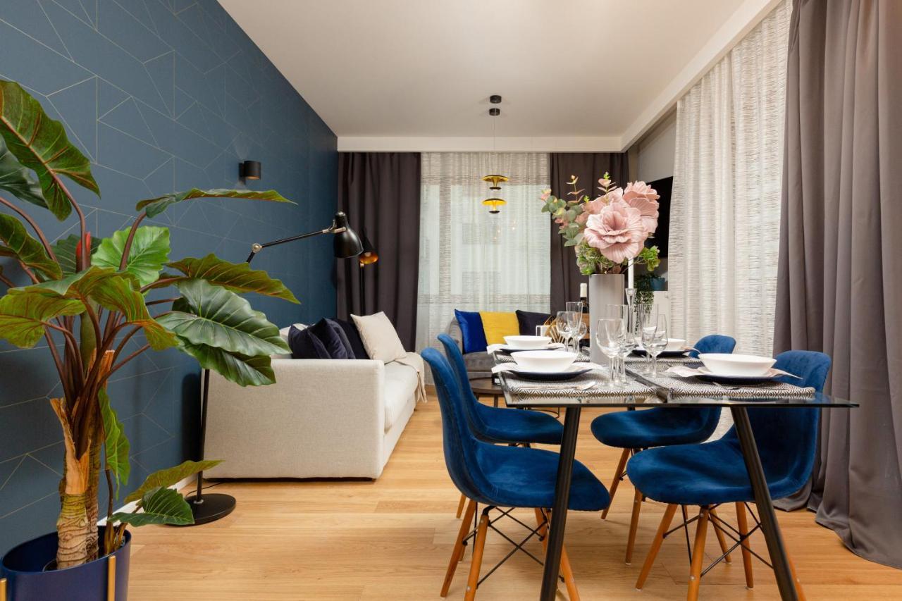 Tessan'S Suite Mokotow By Renters Prestige Warsaw Exterior photo
