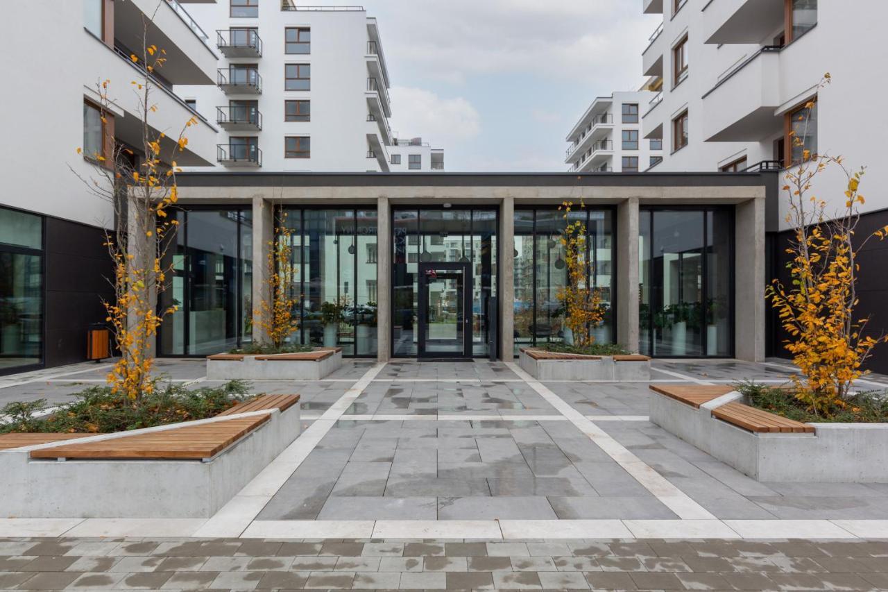 Tessan'S Suite Mokotow By Renters Prestige Warsaw Exterior photo