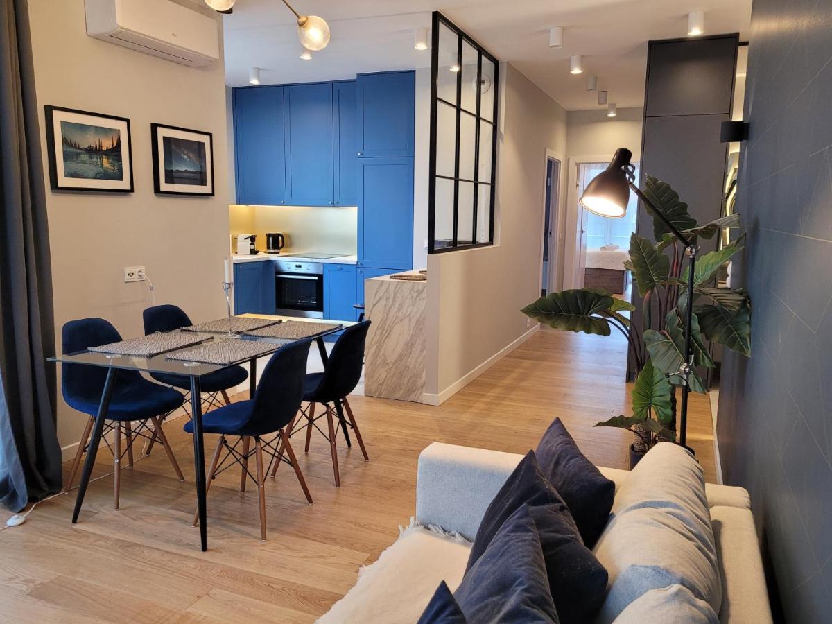 Tessan'S Suite Mokotow By Renters Prestige Warsaw Exterior photo